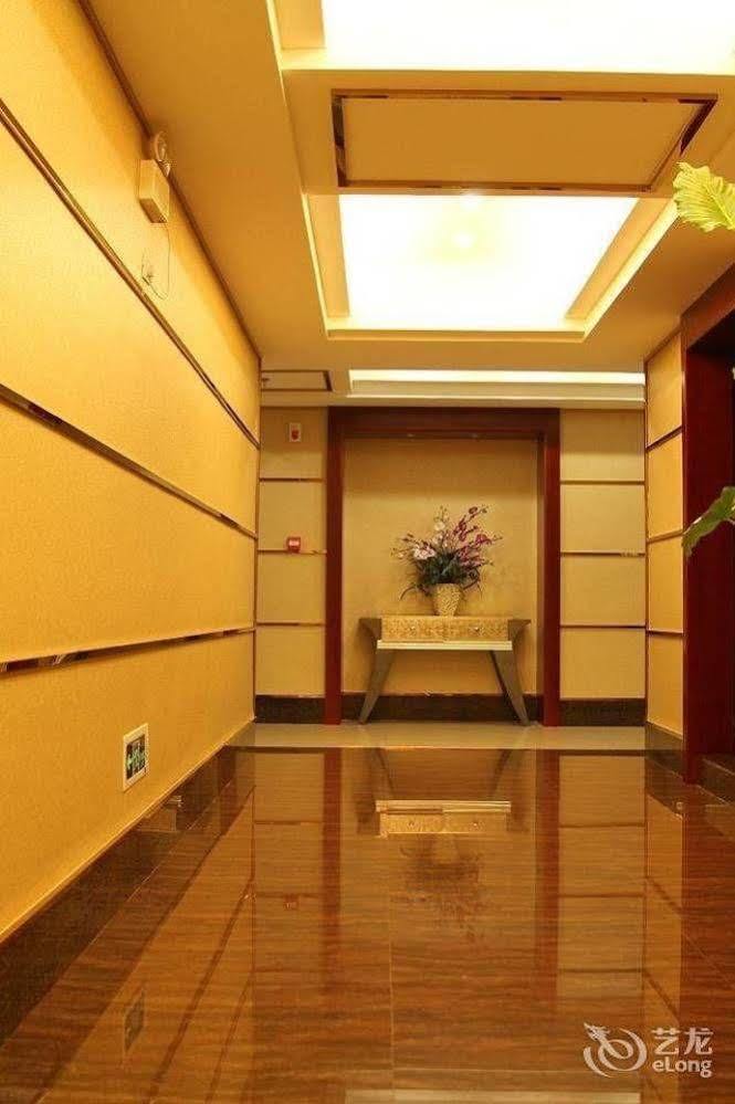 Ronghe Holiday Hotel Shiyan  Exterior photo